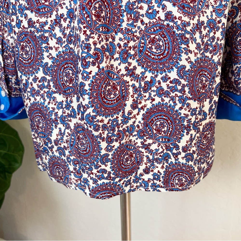 ✖️SOLD✖️•J.CREW• Classic-Fit Drapey Cupro-Blend Shirt in Floral Crown - Picture 9 of 16
